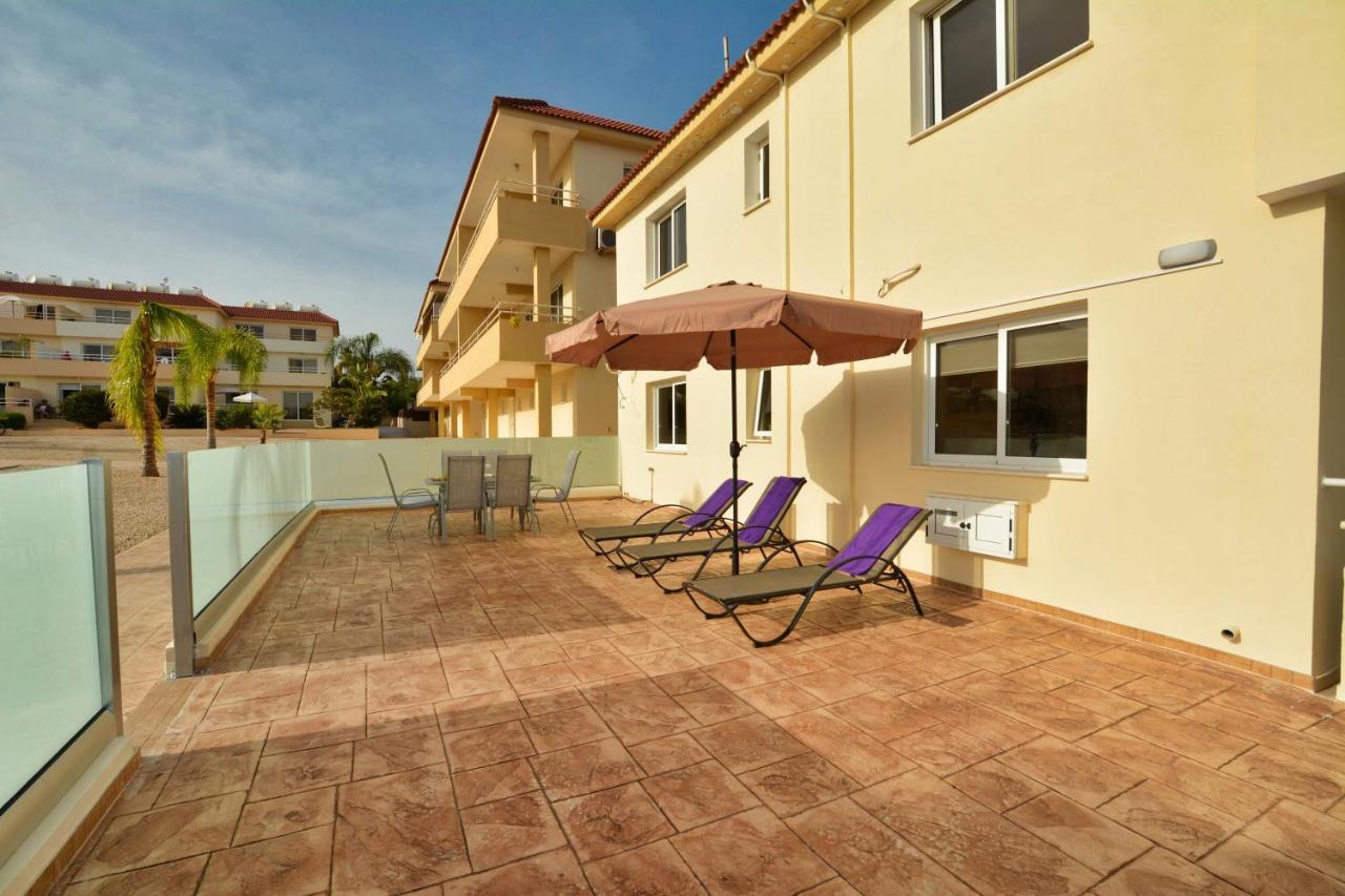 Nissi Martha Apartment Ayía Nápa Extérieur photo