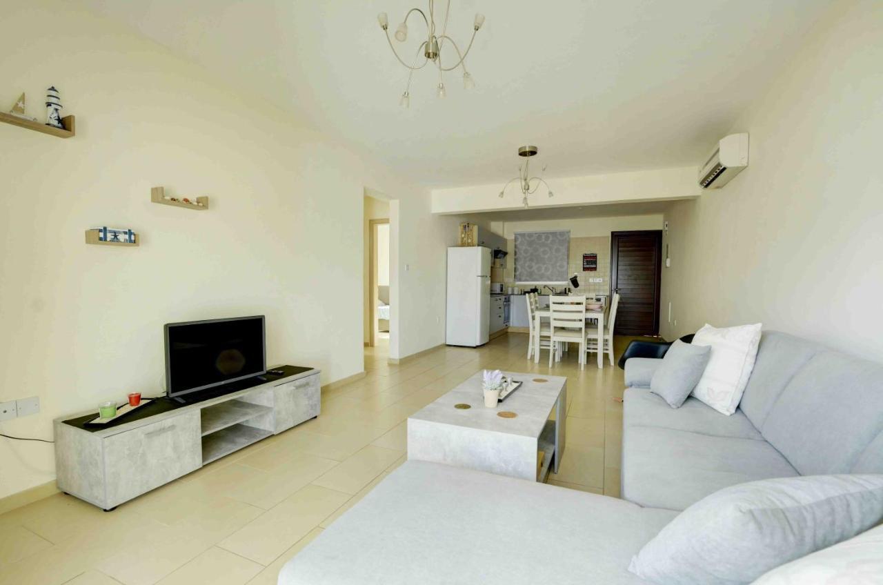 Nissi Martha Apartment Ayía Nápa Extérieur photo